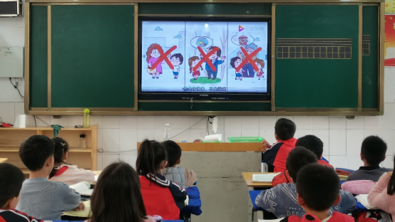 Զ��У԰���� ���������˺�(1)188.png