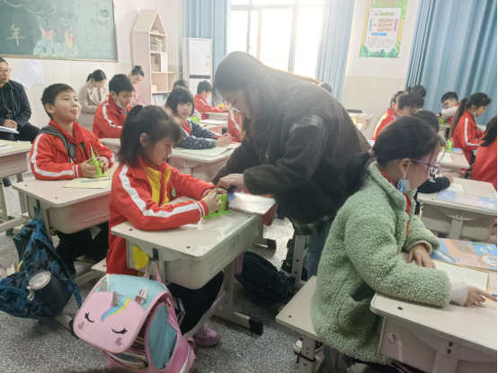 1635298090241458.png 新闻稿(1)342.png