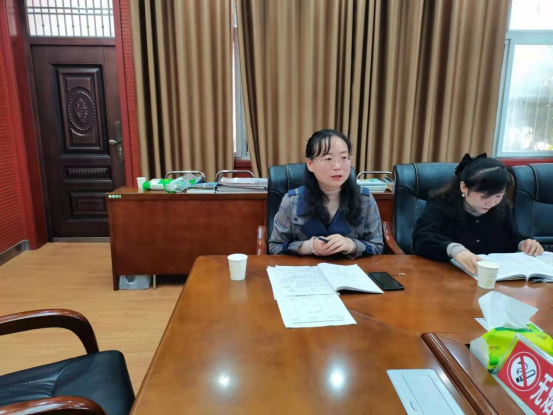 �������ջ� �����гɳ�--�����а׺�������ѧ����չ�������л(1)677.png