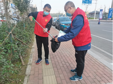 10.28����������  ־Ըů����(ͨѶ)190.png