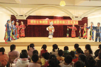 ���ﴫͳ�Ļ� ����Ϸ������-����������������׶�԰��չϷ����У԰�(1)36.png