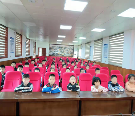 �������������� У԰���������889.png