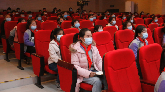 1637045635842575.png 郑州市中牟县紫薇路小学联合支部开展红领巾党史课(1)538.png