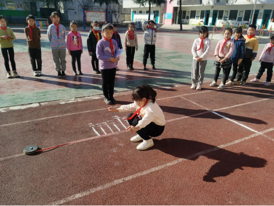 1641540586202268.png 01.06王庄:双减在行动 “萌虎”来闯关——二七区王庄小学期末评价活动971.png