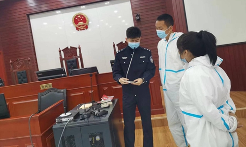 1652671436821901.jpg 法警3.jpg