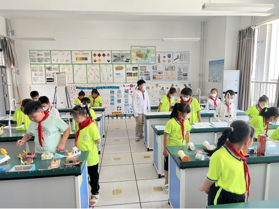 Բѧѧ ̽֣ݸСѧչѧɫҵչ(1)545.png