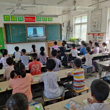 1654504431586521.png 英雄出征 童心筑梦——赵河三小(1)240.png