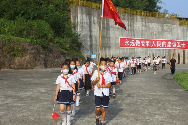 1654599043160002.jpg 科普教育1.jpg