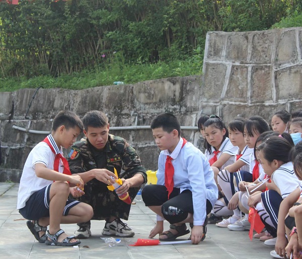 1654599055454082.jpg 科普教育2.jpg