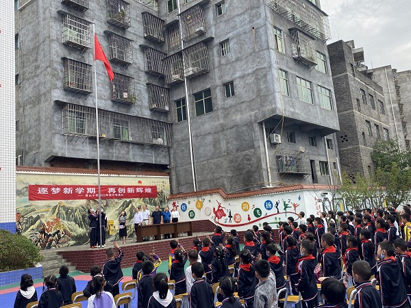 1662541125545731.jpg c10ed1f53f7c4279a30cfba70cbcf8c.jpg