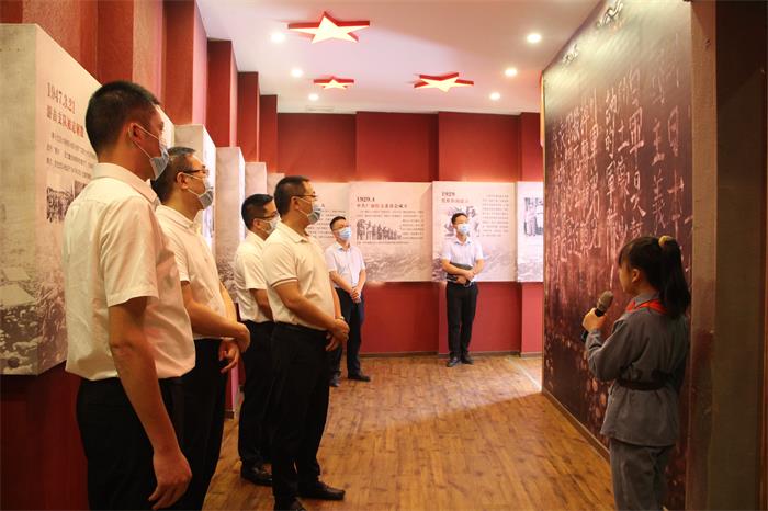 1662554230449923.jpg IMG_1376_proc.jpg