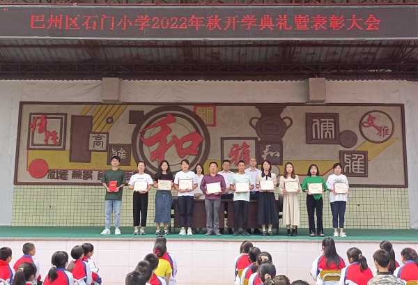 1662731270778183.jpg 7d54f2c9a4a10b8c31e79ba25cf7b31.jpg