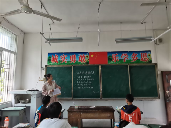 1663328129334588.png 图片2.png