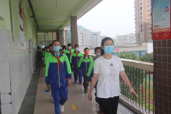 1663329781660059.jpg IMG_9909_proc.jpg