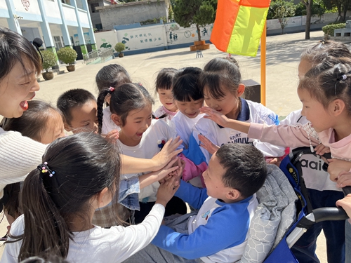 1663923458717984.jpg 0cc012309d691338e60c40d3bd2abe4.jpg