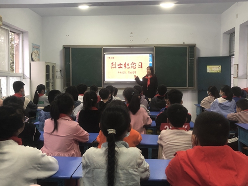 1665280158501047.jpg 1.jpg