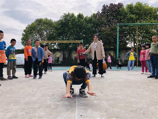 1665913873599882.png 75563BA02DFE56B9A1DA0C0DAE3FA343.png