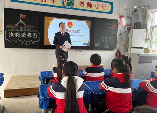 1667181215485618.jpg 4.jpg