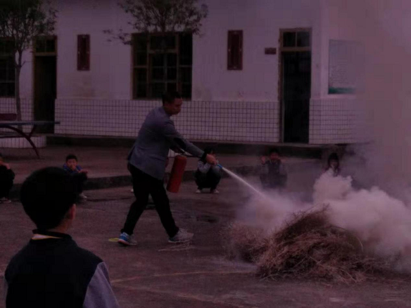 1668056352512661.png 图片2.png