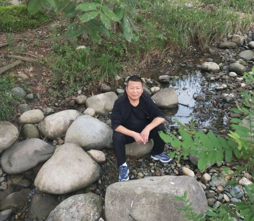 2.jpg