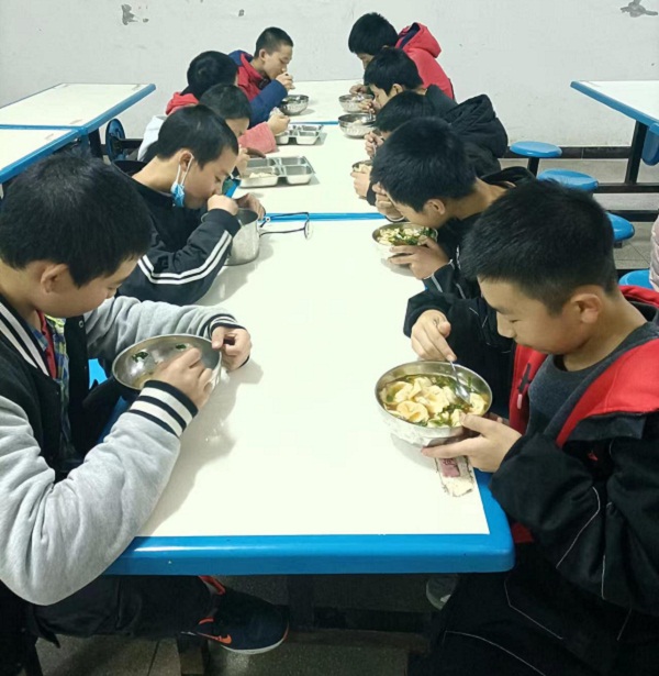 1669689852385484.jpg 1ad60edd67db6ff88ed33c2c99eeb91.jpg