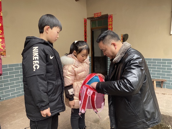 �ҷ���Ƭ (1).jpg