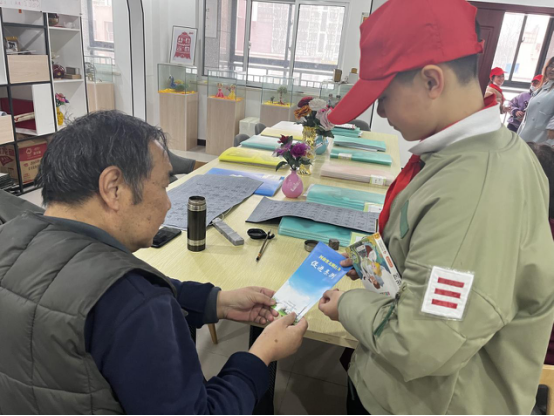 1677729173239981.png 学《条例》 树新风——中心路小学开展文明实践专题活动468.png