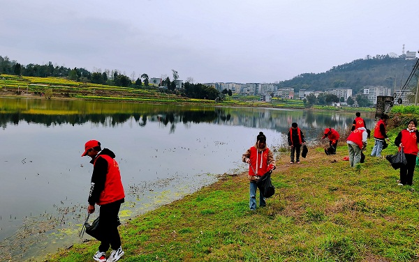 ��������ɽ��ѧѧ�׷� (3).jpg