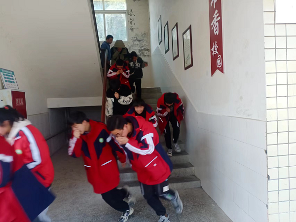 1678281373173951.png 图片2.png