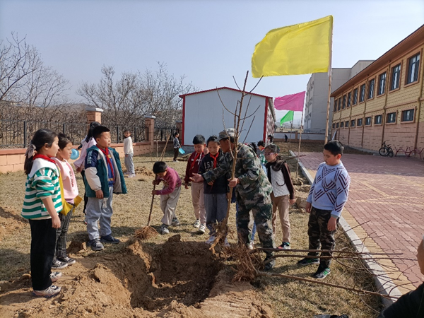 1678697540272317.png 图片2.png