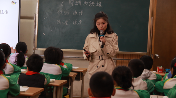 1678954408849419.png 春燕.png