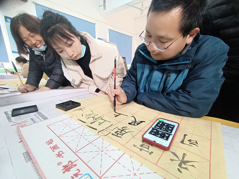 1679449374350227.jpg 03.jpg