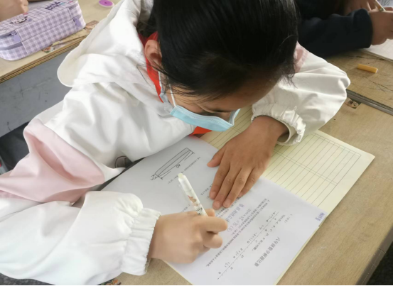 1680245531840934.png 03.31王庄:展思维风采 享数学魅力——王庄小学“举行数学解题能力比赛”405.png