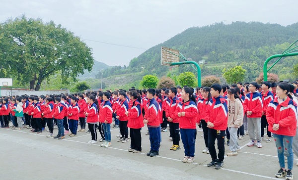 1681200421665975.jpg 1ce42fee61806e4f148a3c1234c9bfd.jpg