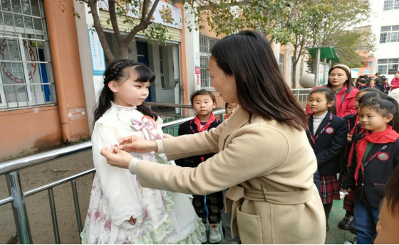 1681717079747907.png 故事筑梦 润育童心362.png