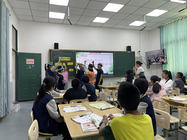 1681905462501903.png 图片1.png