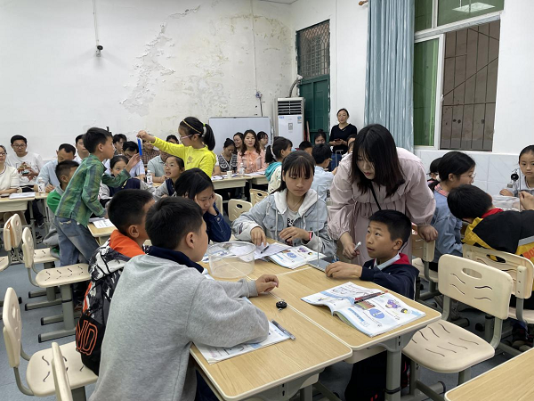 1681905473176136.png 图片2.png