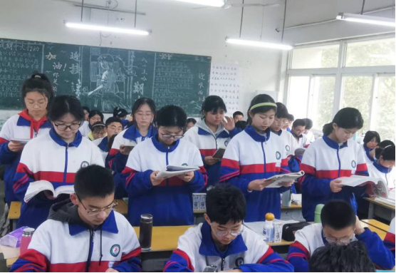 1682219635617099.png 郸城县第二实验中学团委“世界读书日”开展读书活动290.png