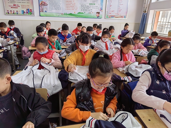 1682392667655608.jpg 8.jpg