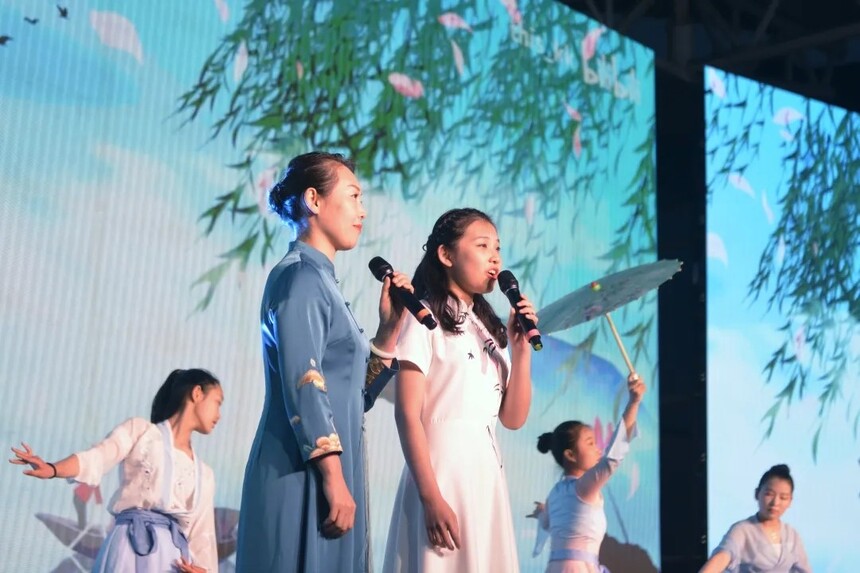 1683188029739860.jpg 行香子.webp.jpg