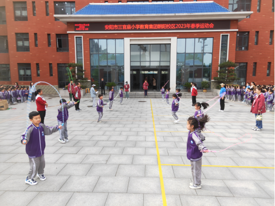 1683339310523221.png 童心向党,运动强国”—安阳市三官庙小学教育集团2023年春季田径运动会494.png