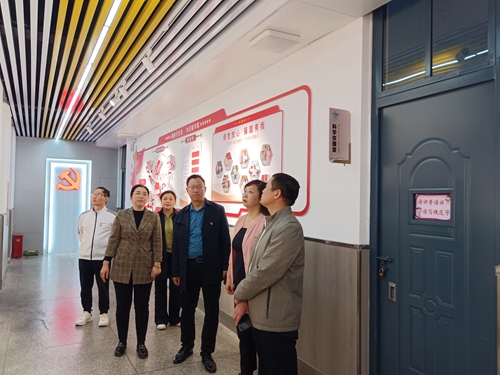 1683346056381299.jpg 查看校园环境建设(2).jpg