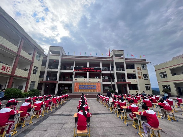 1683635701804996.jpg 1.jpg