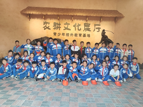 1683705948955871.jpg 0b26b37c9fde77129e0eea5305c8999.jpg