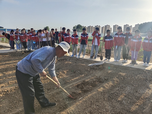 1683712673316864.jpg 2 (2).jpg