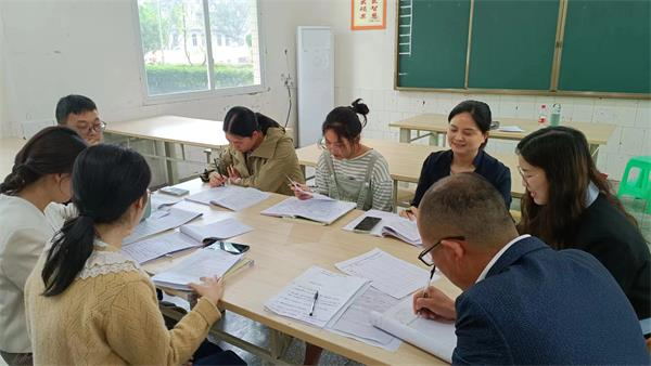 1683809225955072.jpg 地理1_看图王.jpg