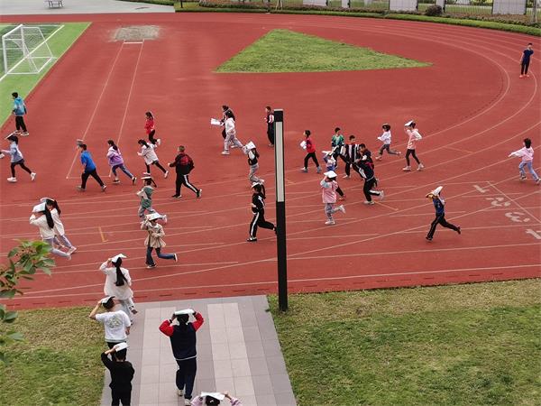 1683861263914082.jpg 16d2bf079497c063a8c4759678bd9da.jpg