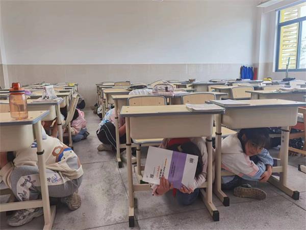 1683861288474215.jpg f26f1001a964a6b8663dff26197b99e.jpg