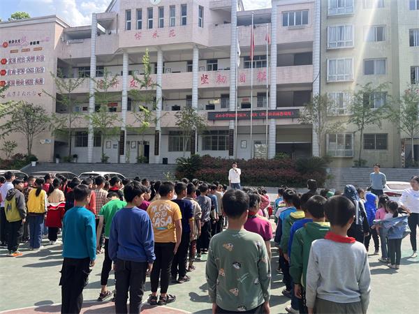 1684139196755927.jpg 安办谭春勇讲话_proc.jpg