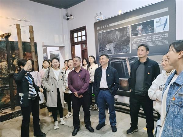 1684388576657653.jpg 图二.jpg